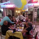 Andy's Aparthotel 3*