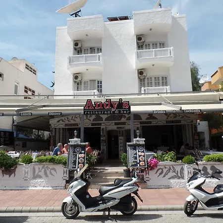 Andy's Μαρμαρίς