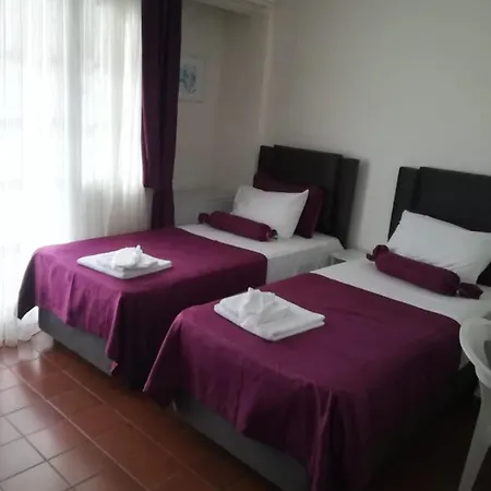 Andy's Μαρμαρίς